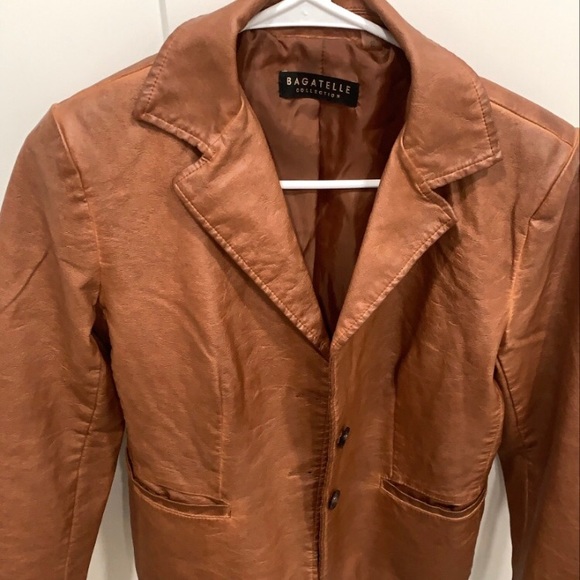 jacket - Picture 1 of 7